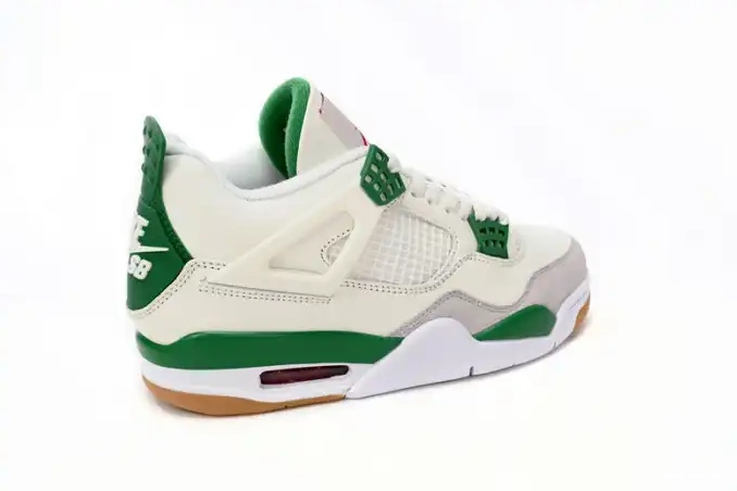 Green DR5415-103 Jordan Pine Retro SB 4 0507
